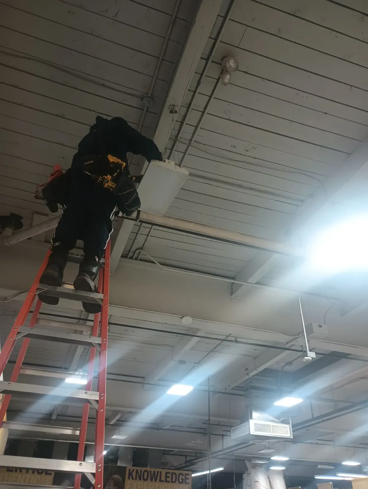 Clean electrical installation by Berman Electric